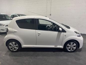 Toyota AYGO 1.0 VVT-i Fire Euro 5 5dr