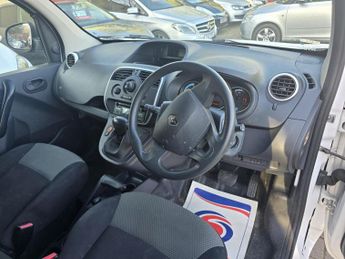 Renault Kangoo Maxi ZE LL21 33kWh Business Crew Van Auto L3 H1 4dr (i)