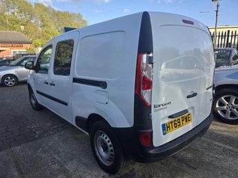 Renault Kangoo Maxi ZE LL21 33kWh Business Crew Van Auto L3 H1 4dr (i)
