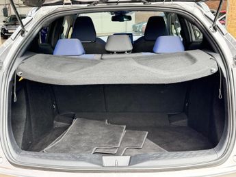 Toyota C-HR 1.8 VVT-h Dynamic CVT Euro 6 (s/s) 5dr