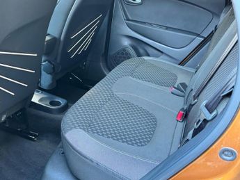 Renault Captur 1.5 dCi ENERGY Dynamique S Nav EDC Euro 6 (s/s) 5dr