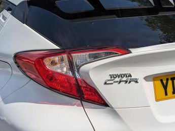 Toyota C-HR 1.8 VVT-h Design CVT Euro 6 (s/s) 5dr