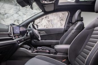 Kia Sportage 1.6 T-GDi 13.8kWh GT-Line S Auto AWD Euro 6 (s/s) 5dr