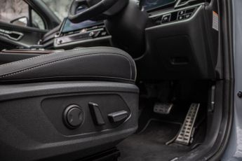 Kia Sportage 1.6 T-GDi 13.8kWh GT-Line S Auto AWD Euro 6 (s/s) 5dr
