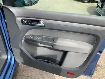 Volkswagen Touran 1.6 TDI SE Euro 5 5dr