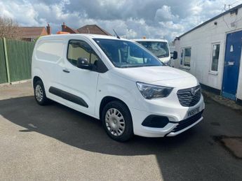 Vauxhall Combo 1.5 Turbo D 2000 Sportive L1 H1 Euro 6 (s/s) 4dr