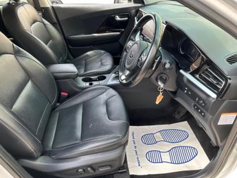 Kia Niro 1.6 GDi 8.9kWh 3 DCT Euro 6 (s/s) 5dr