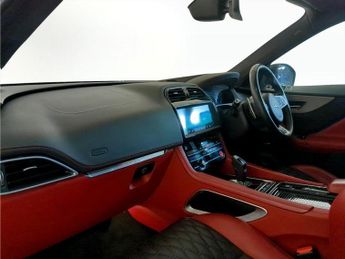 Jaguar F-PACE 5.0 V8 SVR Quickshift AWD Euro 6 (s/s) 5dr