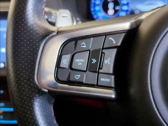 Jaguar F-PACE 5.0 V8 SVR Quickshift AWD Euro 6 (s/s) 5dr