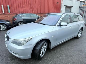 BMW 5 Series 2.0 520d SE Business Edition Touring Steptronic Euro 4 5dr