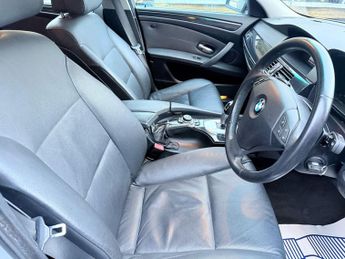 BMW 5 Series 2.0 520d SE Business Edition Touring Steptronic Euro 4 5dr