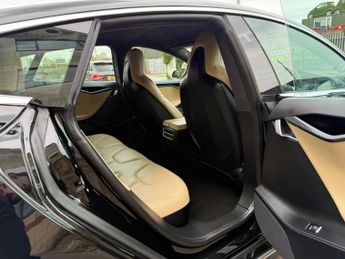 Tesla Model S 60D (Dual Motor) Auto 4WD 5dr