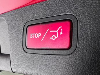 Mercedes-Benz GLA 2.1 GLA220d AMG Line (Premium Plus) 7G-DCT 4MATIC Euro 6 (s/s) 5