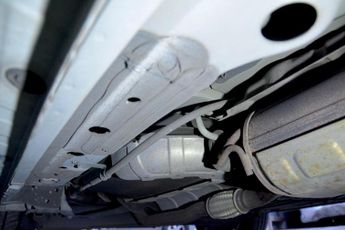 Nissan Serena 2.0 Highway Star Hybird V Selection S