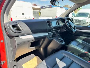 Peugeot Traveller 2.0 BlueHDi Allure Long MPV EAT6 LWB Euro 6 (s/s) 5dr (SNav)
