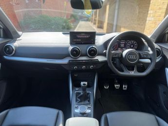 Audi Q2 1.5 TFSI CoD 35 Black Edition Euro 6 (s/s) 5dr