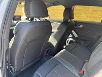 Audi Q2 1.5 TFSI CoD 35 Black Edition Euro 6 (s/s) 5dr
