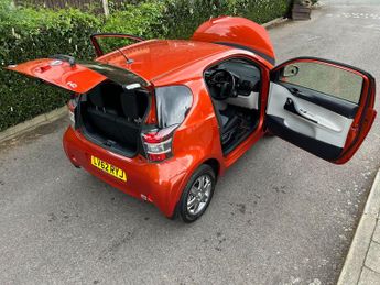 Toyota iQ 1.0 VVT-i Multidrive Euro 5 3dr