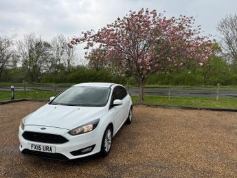 Ford Focus 1.6 Zetec Powershift Euro 6 5dr