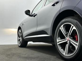 Jaguar F-PACE 3.0 D300 V6 S Auto AWD Euro 6 (s/s) 5dr
