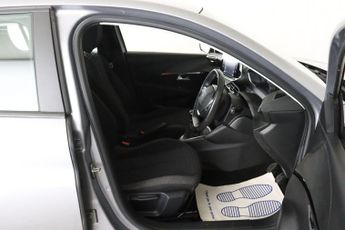 Peugeot 208 1.2 PureTech Active Premium Euro 6 (s/s) 5dr