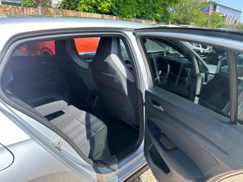 Volkswagen Golf 2.0 TDI GTD DSG Euro 6 (s/s) 5dr