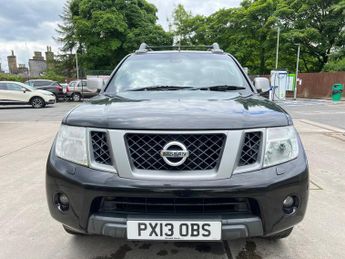 Nissan Navara 2.5 dCi Platinum 4WD Euro 5 4dr