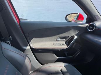 Mercedes-Benz A Class 2.0 A250 AMG Line 7G-DCT Euro 6 (s/s) 5dr