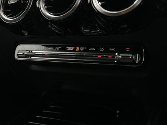 Mercedes-Benz B Class 1.3 B200 AMG Line (Executive) 7G-DCT Euro 6 (s/s) 5dr