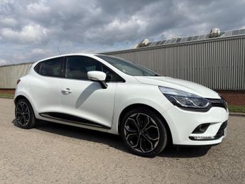 Renault Clio 0.9 TCe Iconic Euro 6 (s/s) 5dr