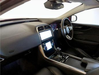 Jaguar XE 2.0 P250i HSE Auto Euro 6 (s/s) 4dr