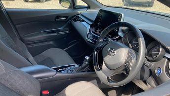 Toyota C-HR 1.8 VVT-h Design CVT Euro 6 (s/s) 5dr