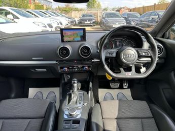 Audi A3 2.0 TDI Black Edition Sportback S Tronic quattro Euro 6 (s/s) 5d