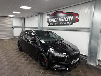 Ford Focus 2.0T EcoBoost ST-2 Euro 6 (s/s) 5dr