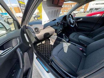Audi A1 1.4 TFSI Sport Sportback S Tronic Euro 5 (s/s) 5dr