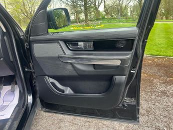 Land Rover Range Rover Sport 3.0 TD V6 HSE CommandShift 4WD Euro 5 5dr
