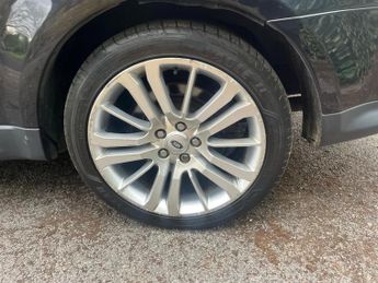 Land Rover Range Rover Sport 3.0 TD V6 HSE CommandShift 4WD Euro 5 5dr