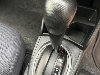 Honda Jazz 2013 1.3 i-Vtec Auto IMA CVT Hybrid 5dr