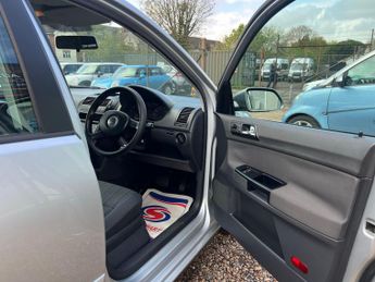 Volkswagen Polo 1.4 S 5dr