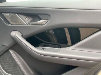 Jaguar I-PACE 400 90kWh SE Auto 4WD 5dr