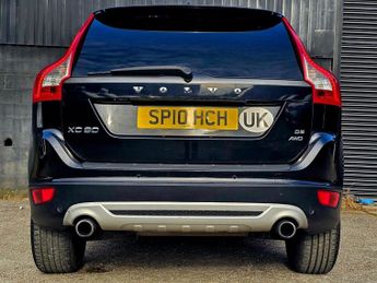 Volvo XC60 2.4 D5 R-Design Geartronic AWD Euro 4 5dr