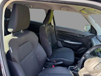 SUZUKI SWIFT SZ5 DUALJET MHEV