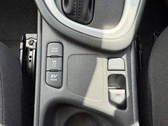 MAZDA MAZDA 2 HYBRID CENTRE-LINE