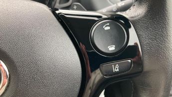Toyota AYGO 1.0 VVT-i x-play x-shift Euro 6 5dr (Safety Sense)