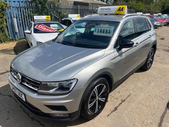 Volkswagen Tiguan 2.0 TDI SE Navigation DSG Euro 6 (s/s) 5dr