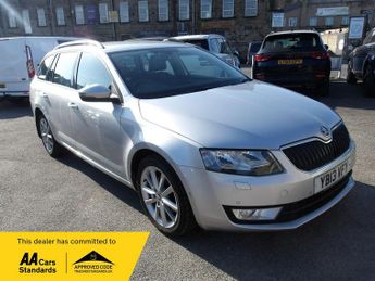 Skoda Octavia 1.6 TDI Elegance DSG Euro 5 (s/s) 5dr