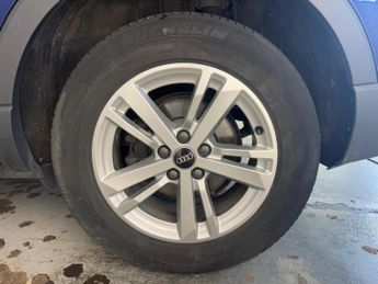 Audi Q3 2.0 TDI 35 Technik S Tronic quattro Euro 6 (s/s) 5dr
