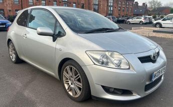 Toyota Auris 1.6 VVT-i SR 3dr