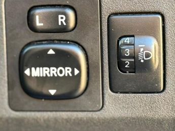 Toyota Yaris 1.3 Zinc Multimode 3dr