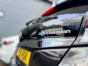 Nissan Leaf 40kWh 10 Auto 5dr